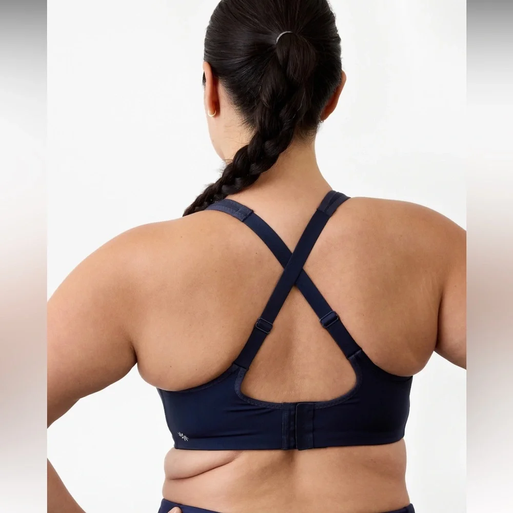 Athleta Glory Sport Bra - Picture 2 of 7